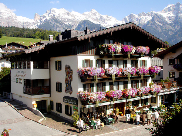Willkommen im Hotel Gasthof Moserwirt - in Maria Alm bei Familie Niederreiter